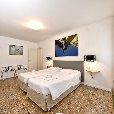 True Venice 2 Bedrooms In The Heart Of Castello Venedig Exterior foto