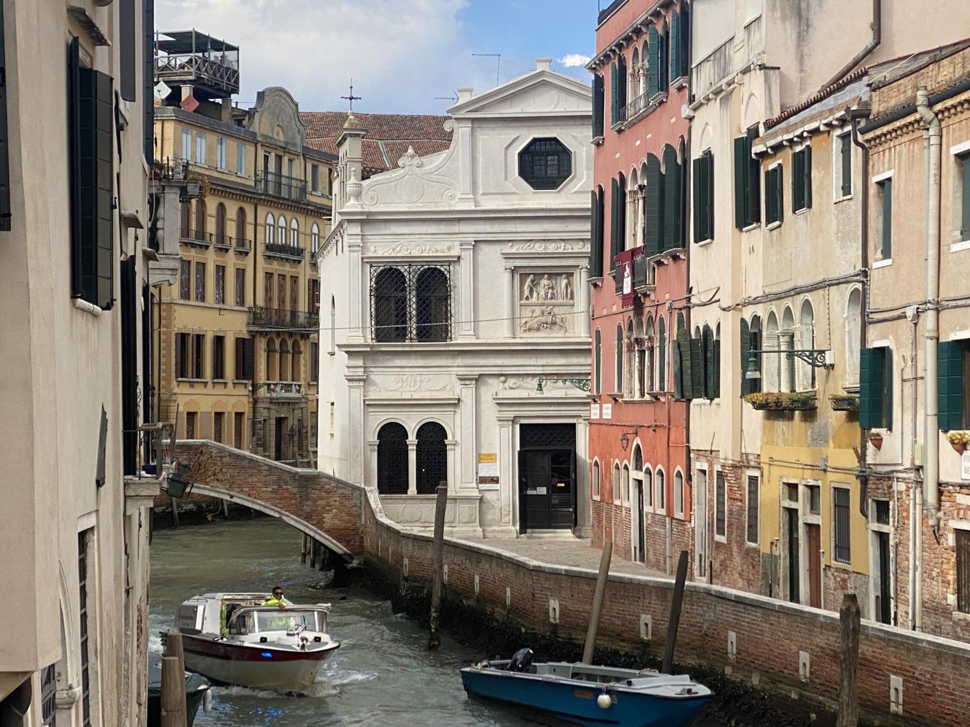 True Venice 2 Bedrooms In The Heart Of Castello Venedig Exterior foto